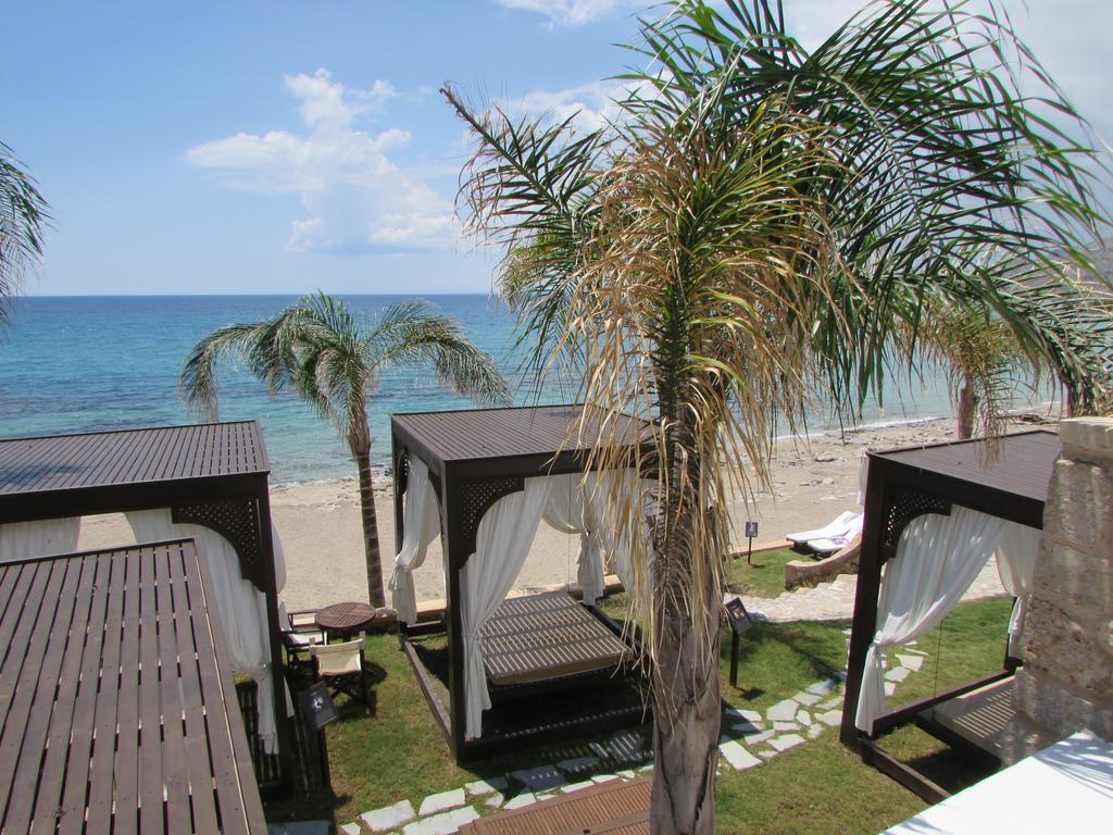 Coralli Apartments Pefki  Экстерьер фото