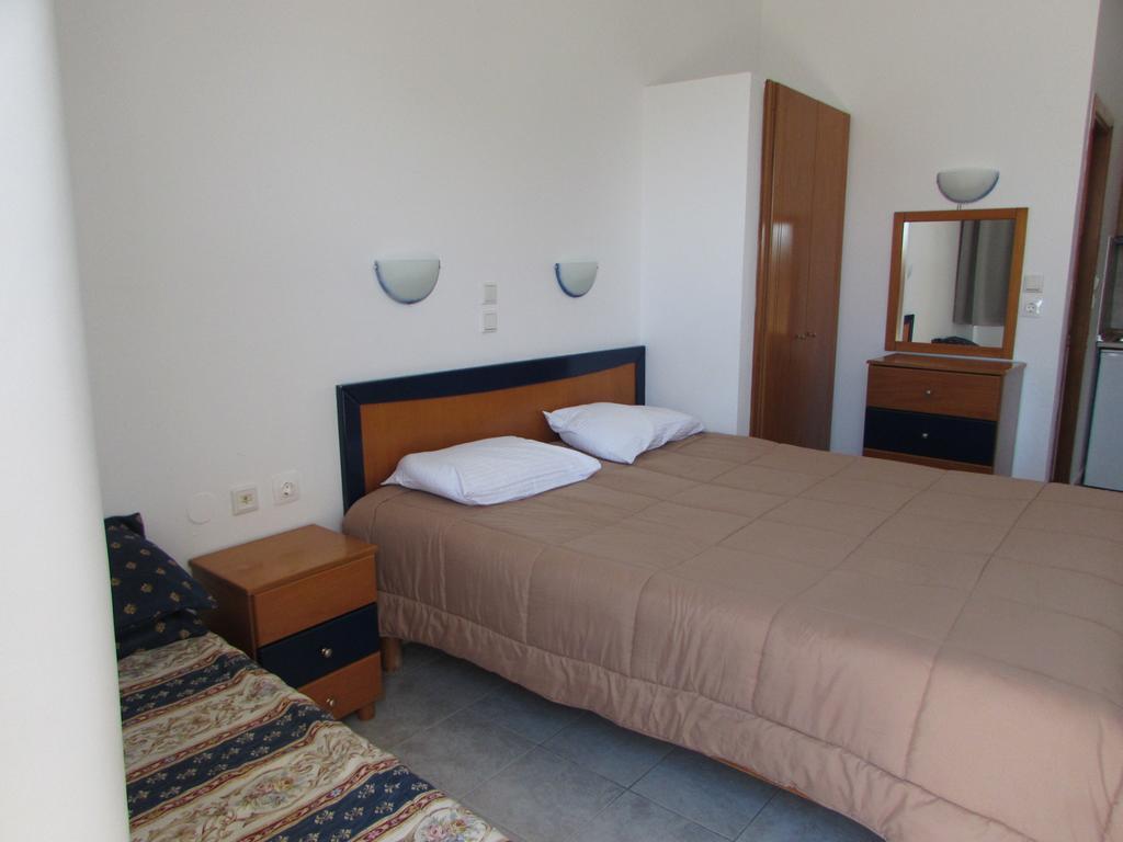 Coralli Apartments Pefki  Экстерьер фото
