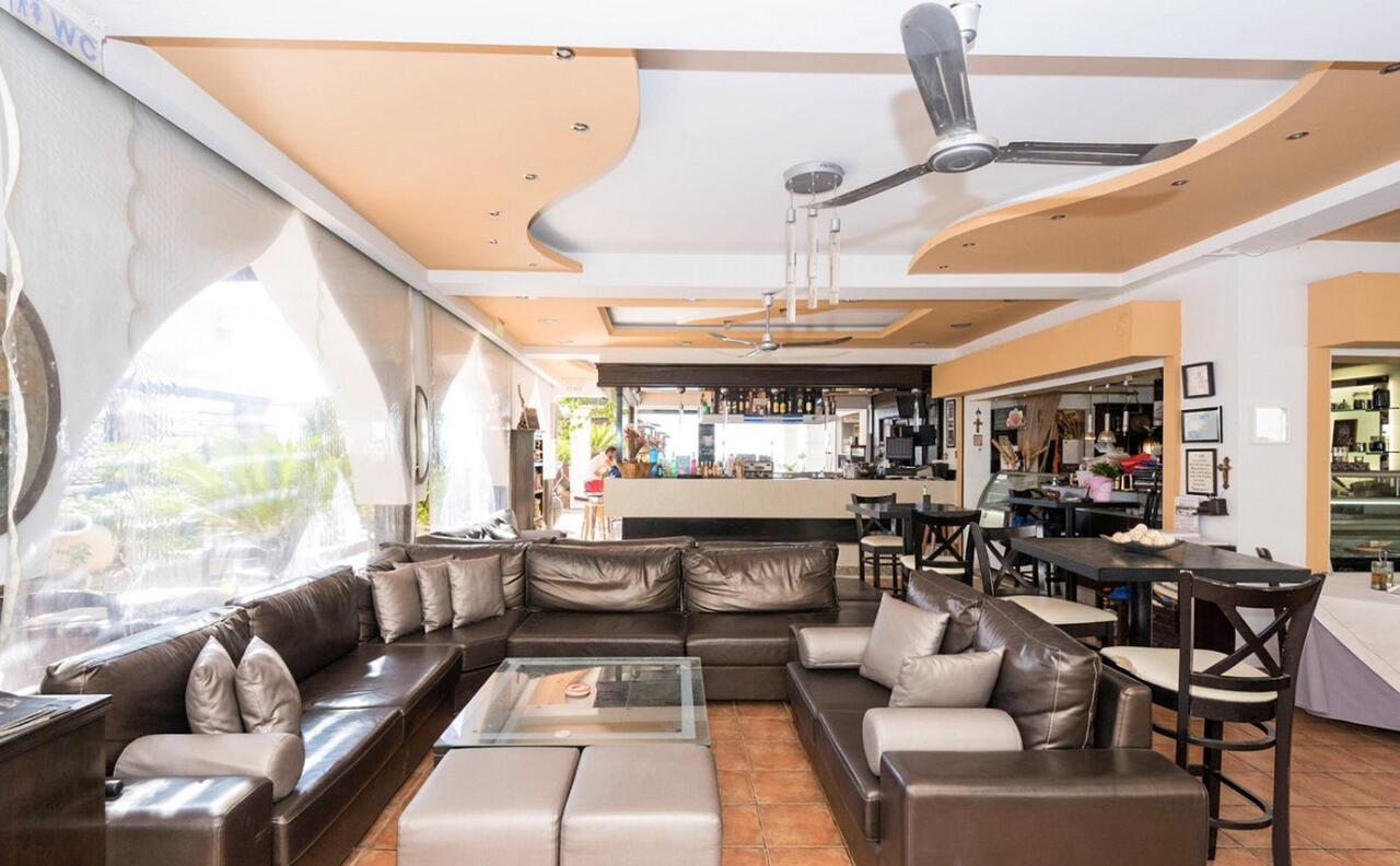 Coralli Apartments Pefki  Экстерьер фото
