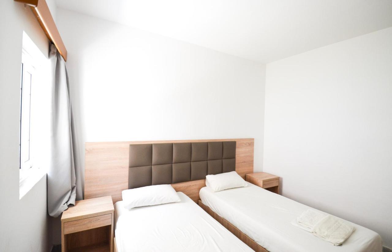 Coralli Apartments Pefki  Экстерьер фото