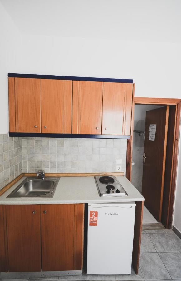 Coralli Apartments Pefki  Экстерьер фото